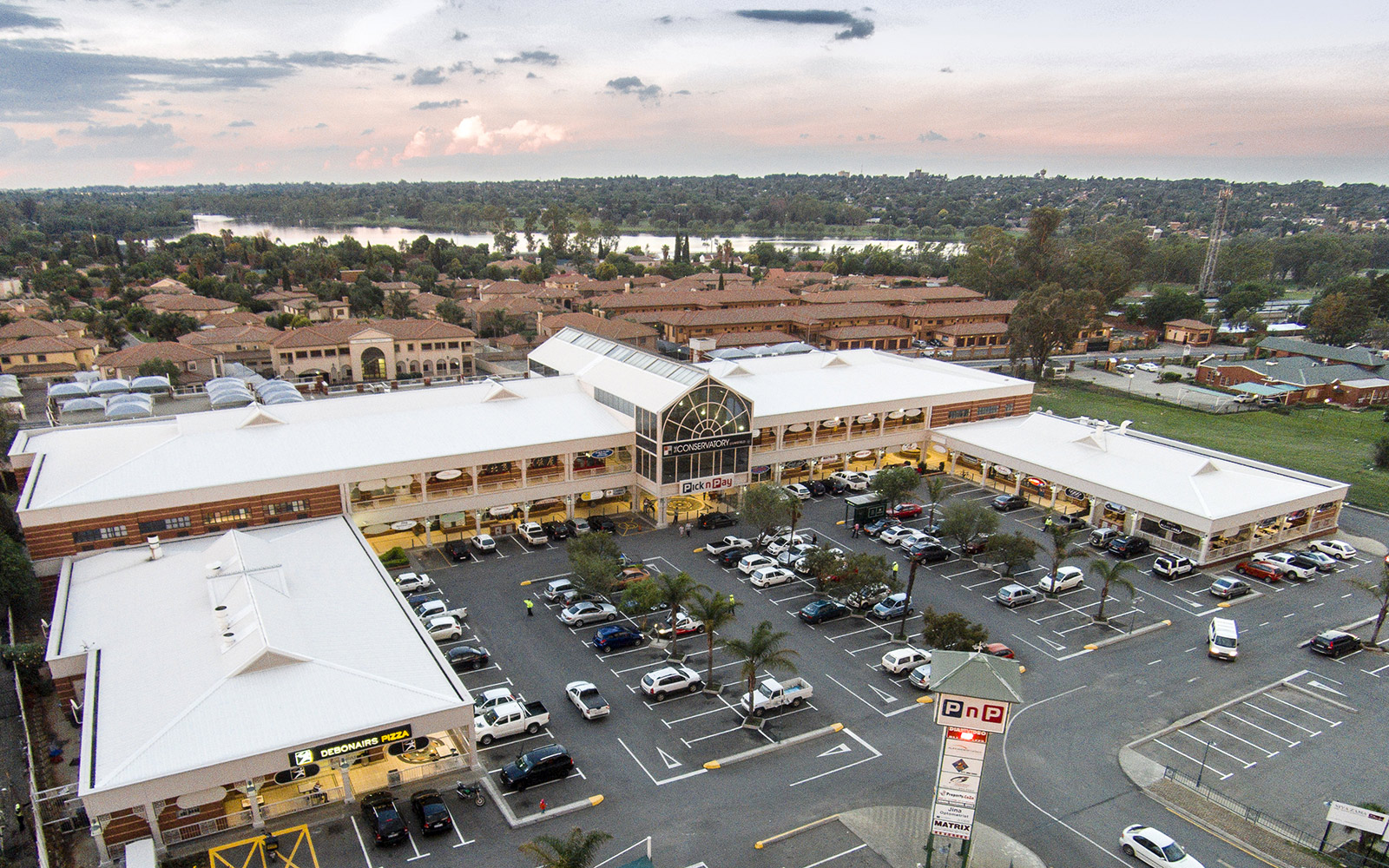 The Conservatory Lakefield