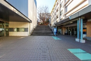 鶴見大学 鶴見大学