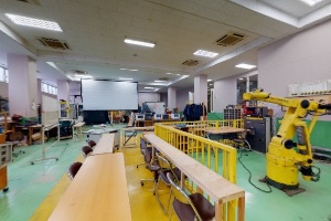 メカトロ実習室