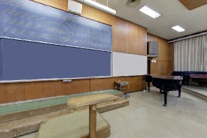 芸術校舎音楽室