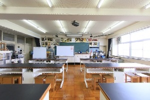 物理室