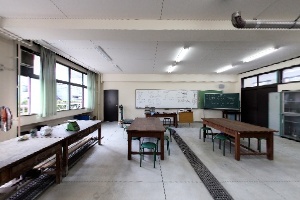 A棟　施工実習室
