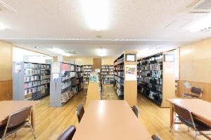 G棟　図書室