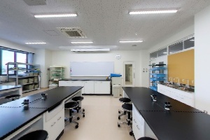 生物工学実習室