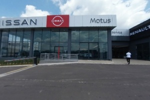 Nissan Entrance
