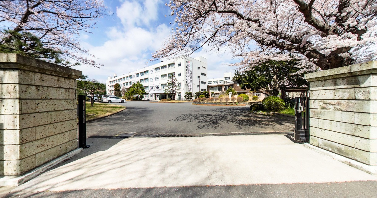 横浜市立金沢高等学校
