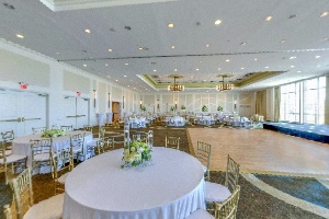 Wedding: Riverview Ballroom