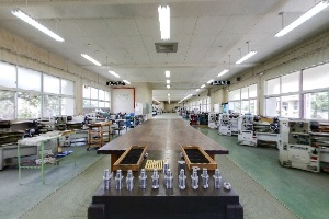 機械科機械加工実習室