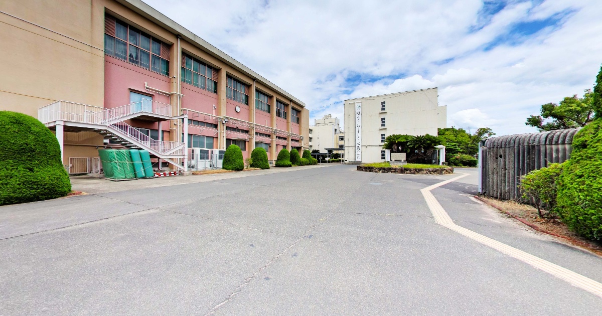 大阪府立貝塚南高等学校 大阪府立貝塚南高等学校