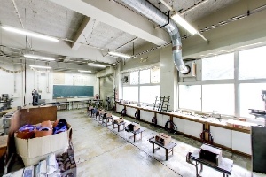 機械科実習室２