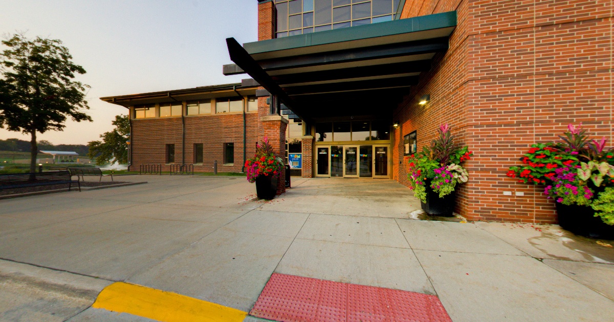 West Des Moines Public Library