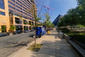 4th St S and Food Truck