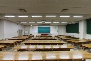 330教室