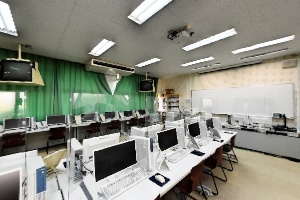 教育工学室