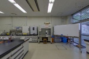 工業微生物室